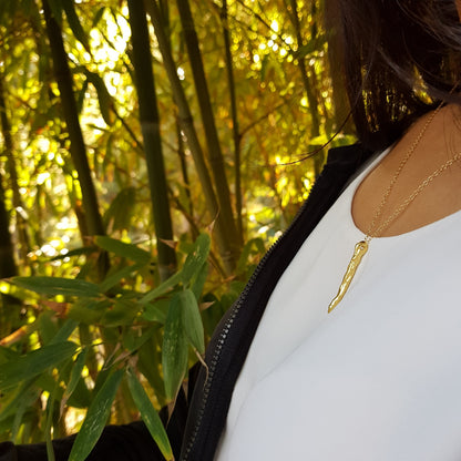 Collar Pals vertical plata chapada en oro de 18k