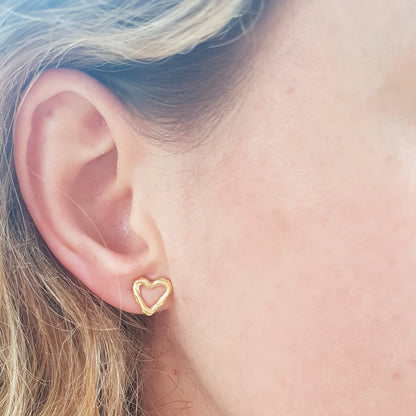 Pendientes Corazones de plata chapada en oro de 18k