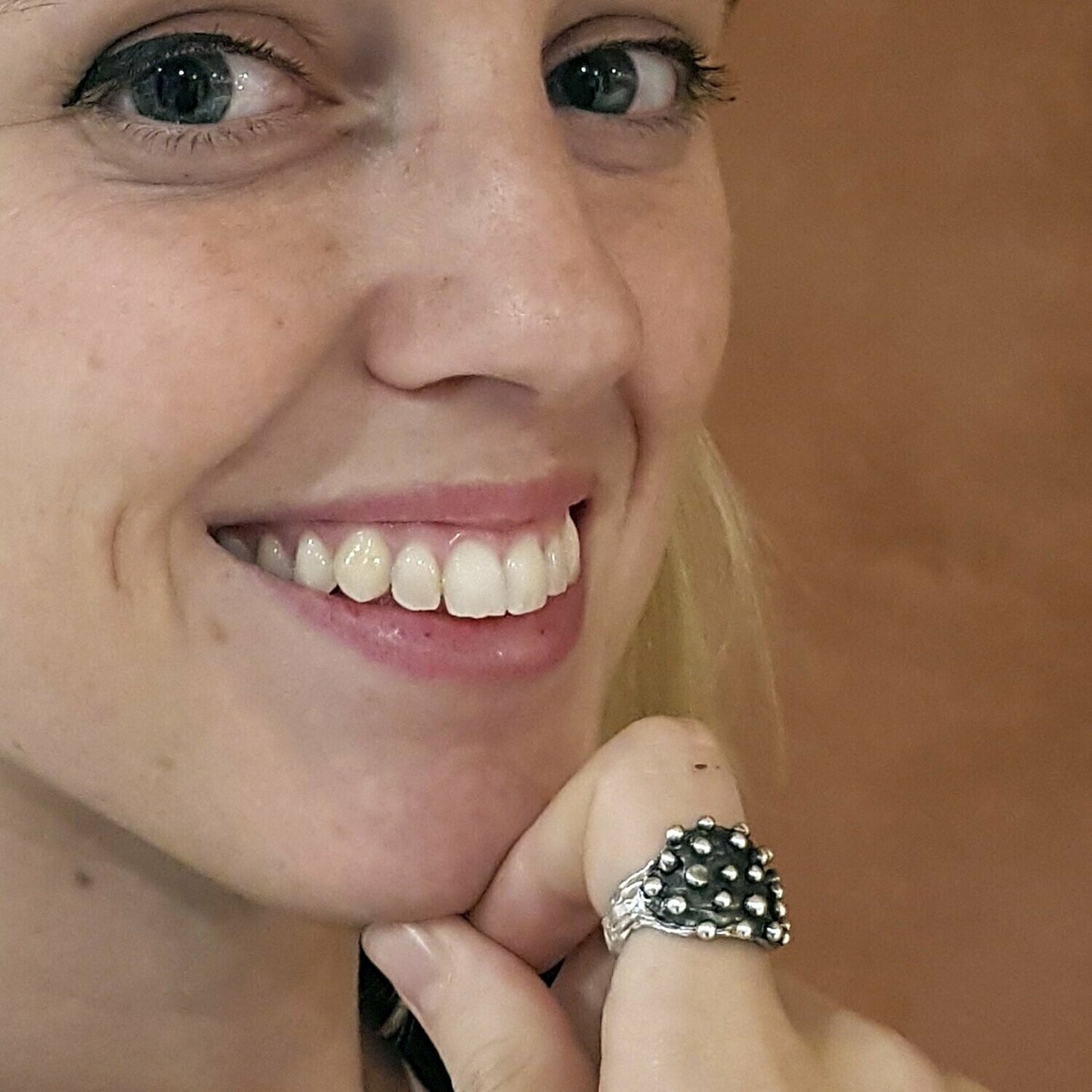 Anillo Constelaciones de plata oxidada