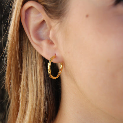 Aros de plata chapada en oro de 18k