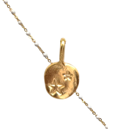 Collar Amuleto de plata chapada en oro