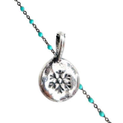 Collar Amuleto de plata oxidada