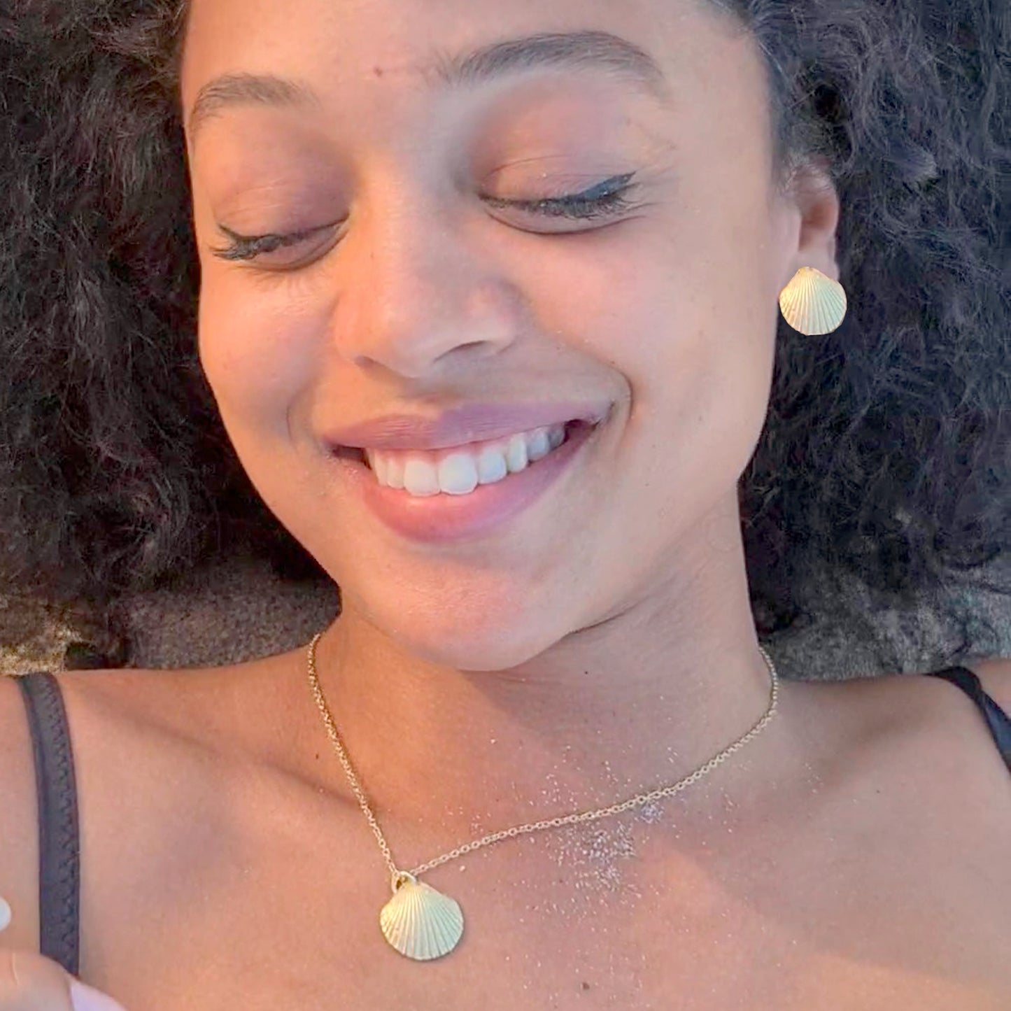 Pendientes Conchas de plata chapada en oro 18K