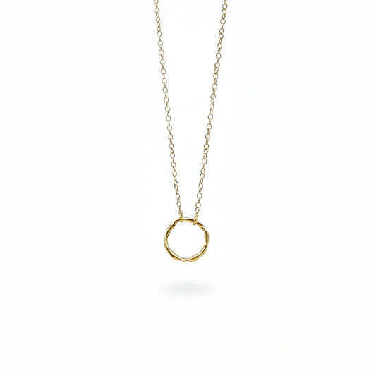 Collar Círculo de plata chapada en oro de 18k