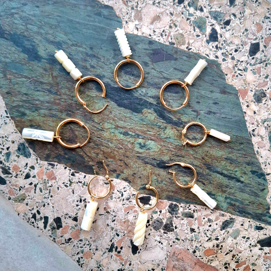 Aros plata con baño de oro y nácar