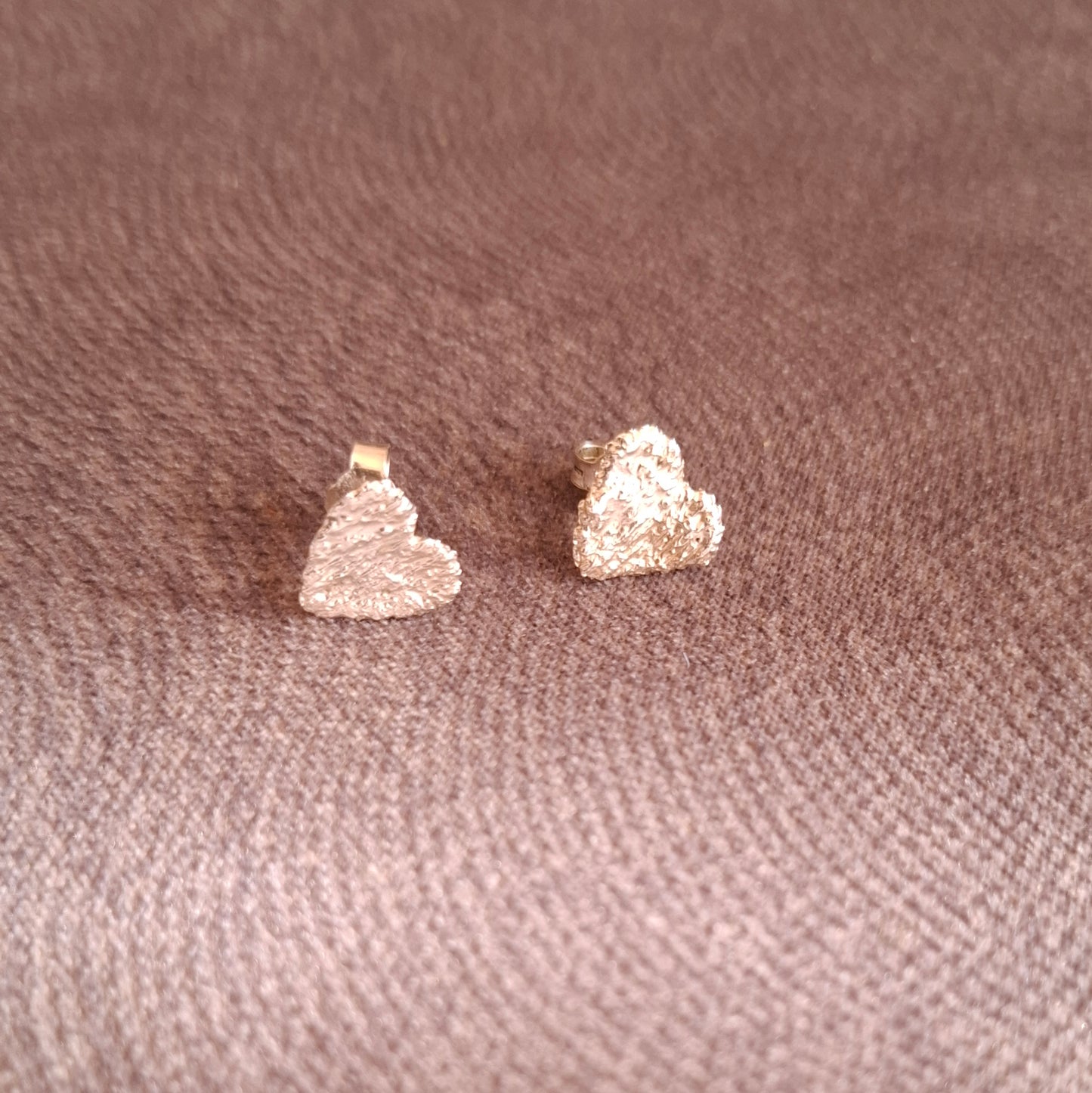 Pendientes Corazones bordados