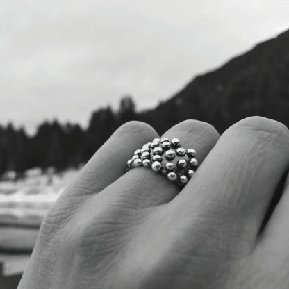 Anillo Constelaciones de plata oxidada