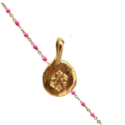 Collar Amuleto de plata chapada en oro